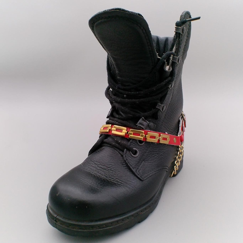 Bootstrap Squared Buckle Stud